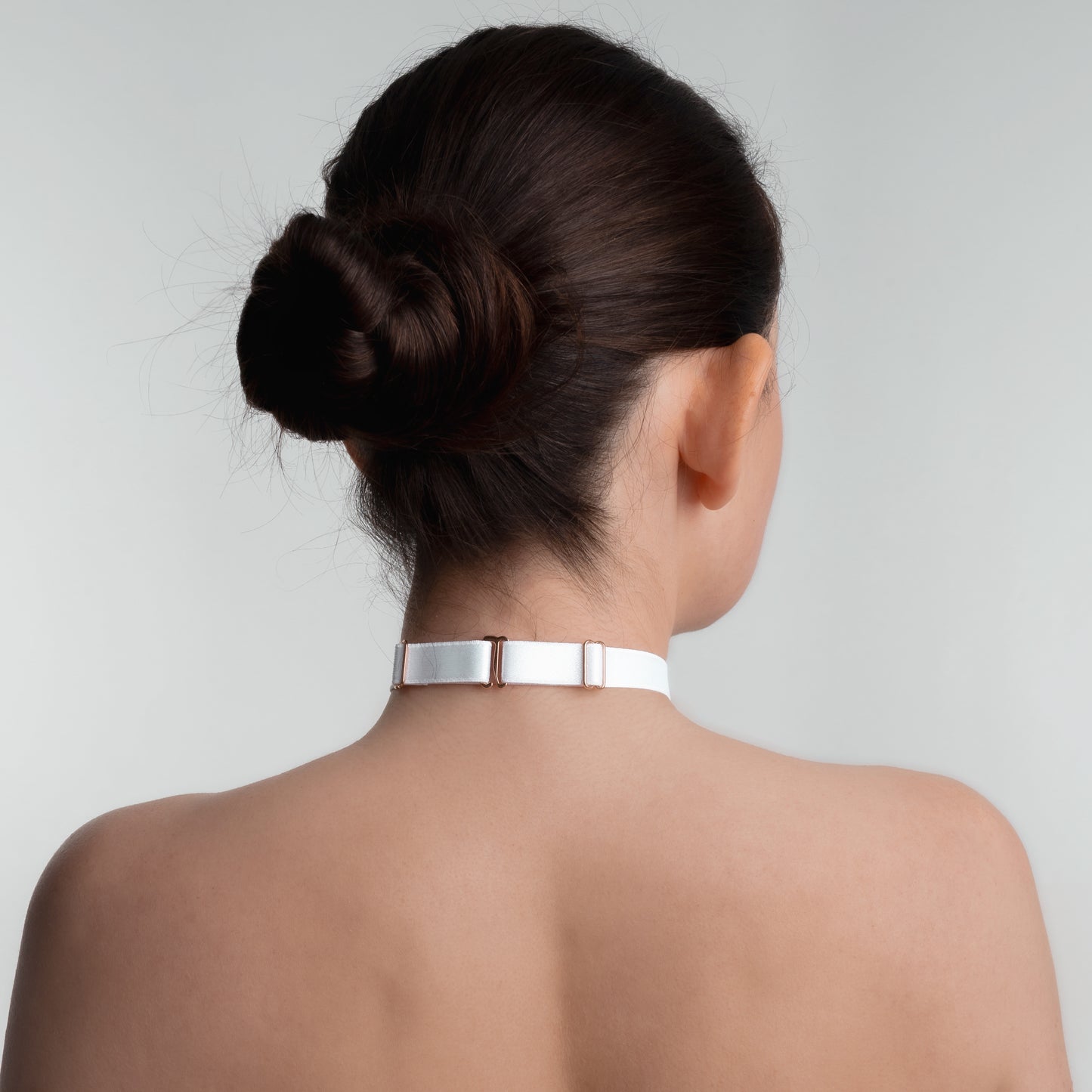 CANDYMISHKA Neck Collar With Ribbons "Iris" White