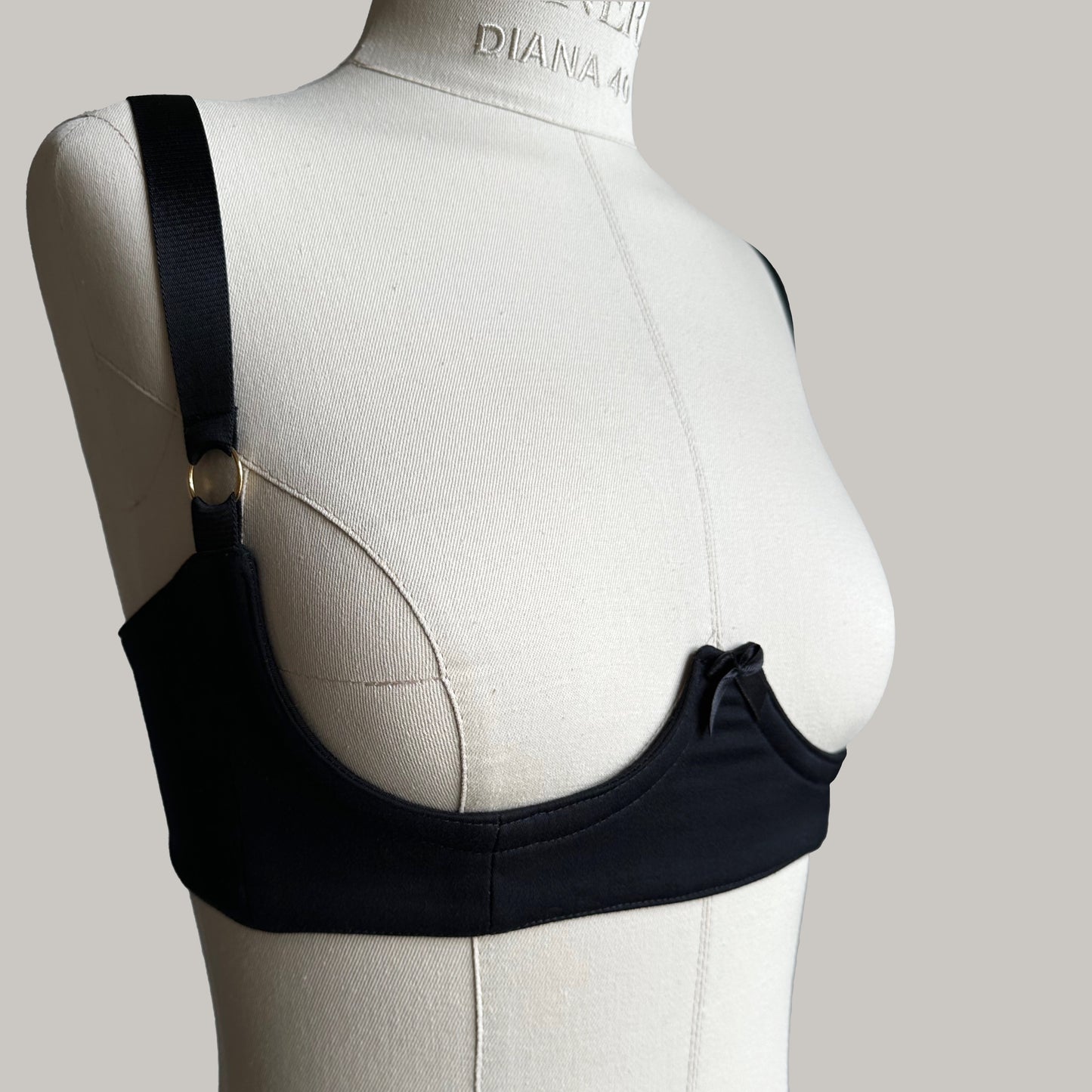 Rhea Ouvert Wire Bra