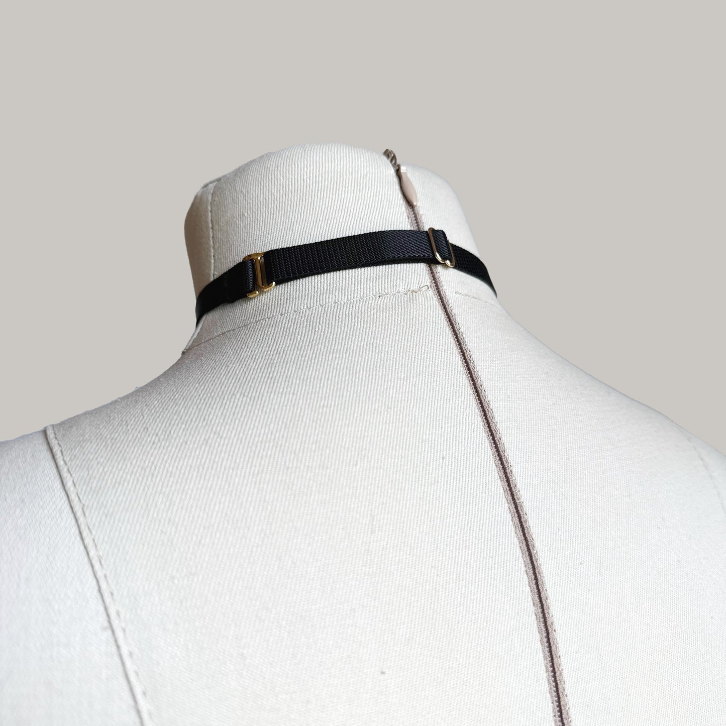 Strap Collar "Calliope" Black