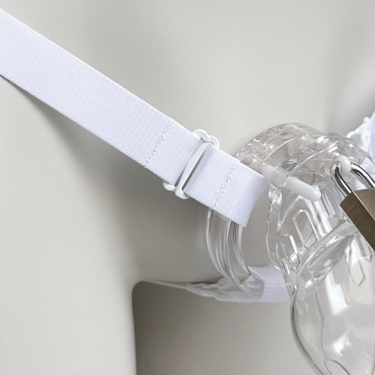 Monochrome Three Straps Support Belt For Chastity Cage (White)