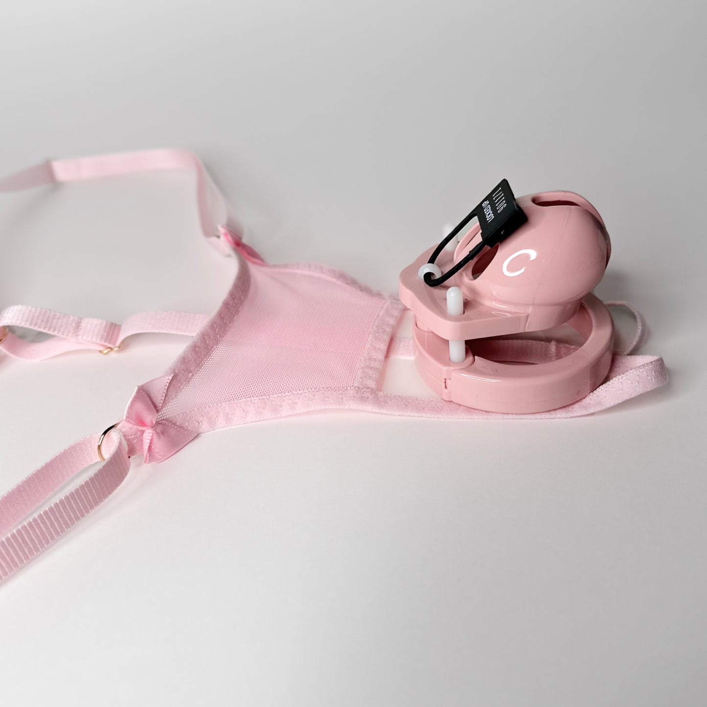 Crotchless Mesh Thong With Bows (Pink)
