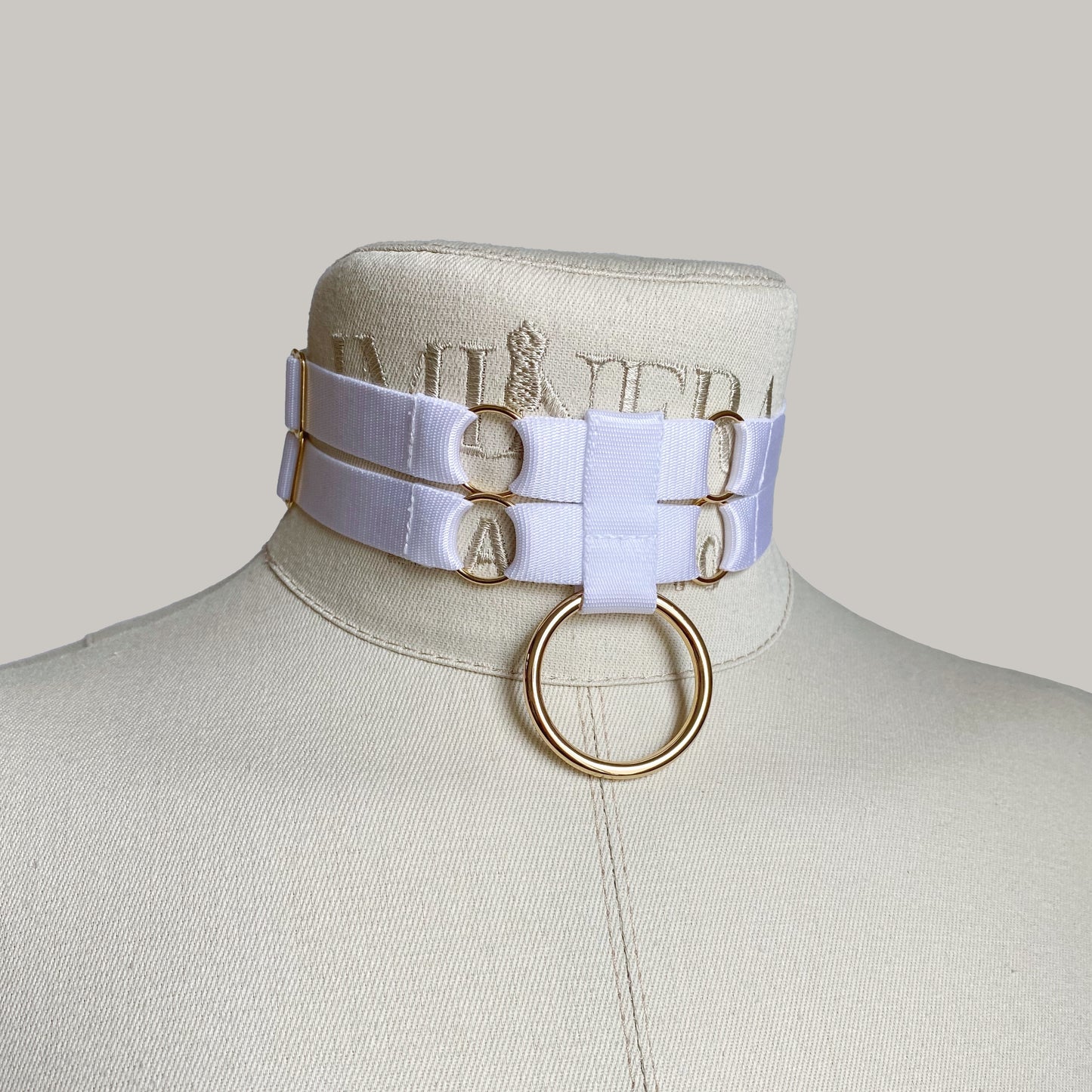 Ring Collar "Selene" White