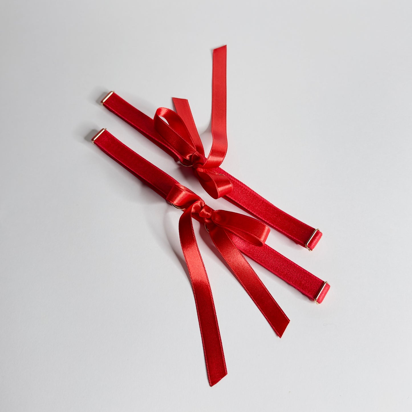 CANDYMISHKA Garters With Ribbons "Iris" Red