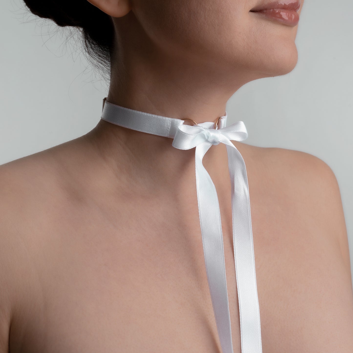 Collar With Ribbons "Iris" White