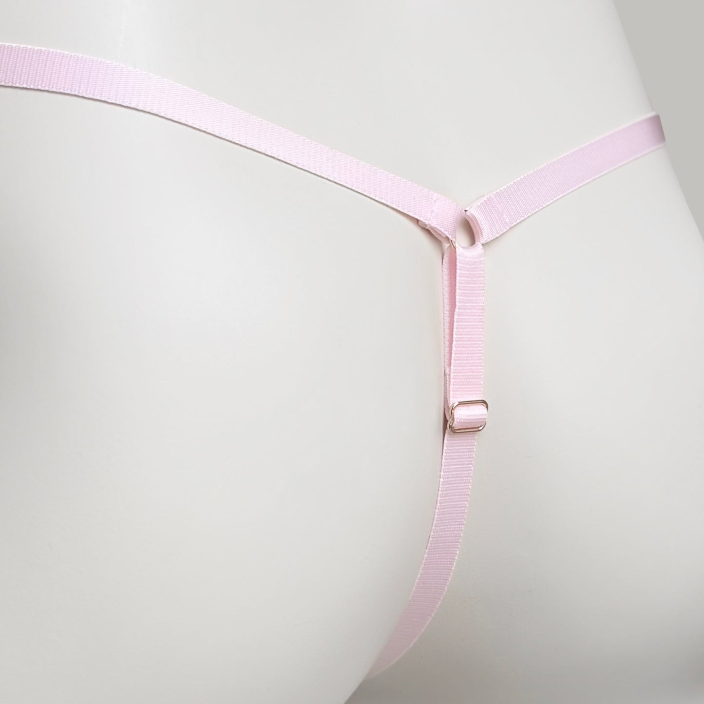 Crotchless Mesh Thong (Pink)