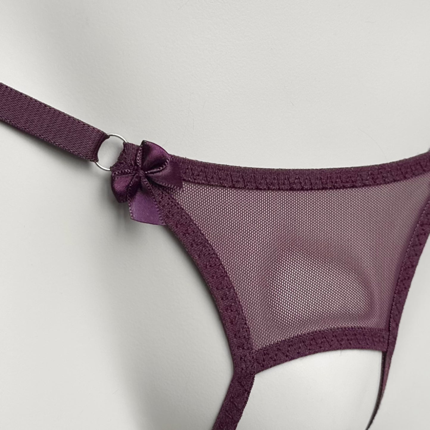 Crotchless Mesh Thong With Bows (Burgundy)