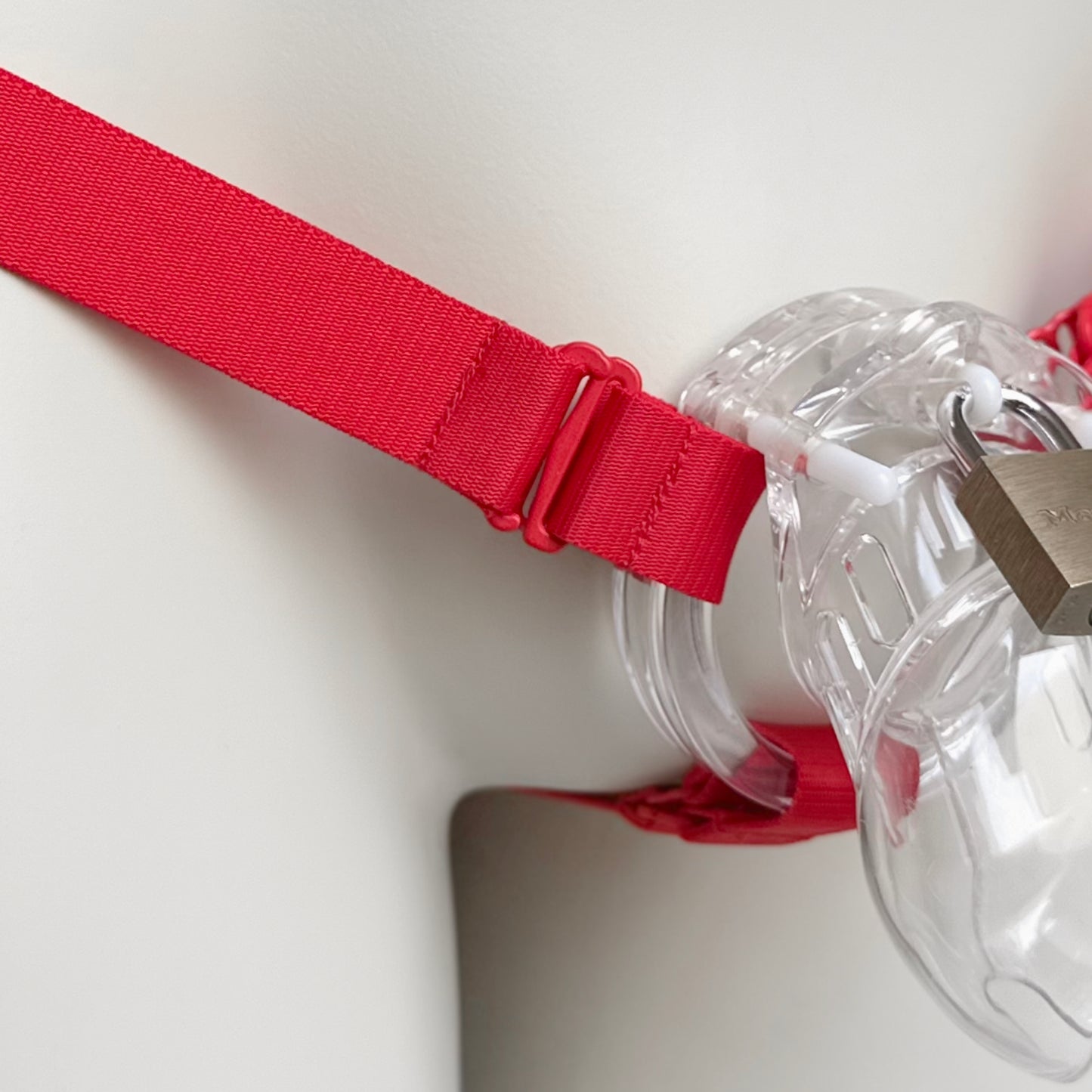 Monochrome Three Straps Support Belt For Chastity Cage (Red)